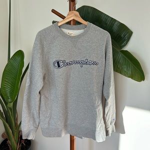 Champion Crewneck Sweater
